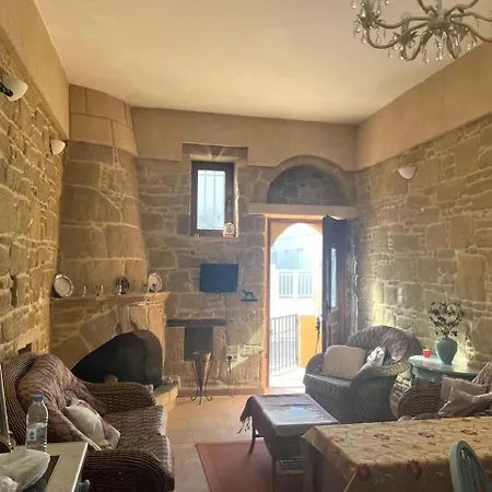 Rustic 2 Bedroom Stone In Malonas Rodos Apartament *